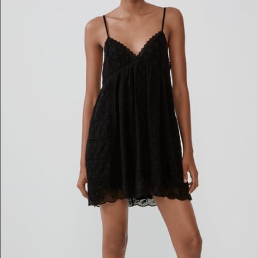 EMBROIDERED JUMPSUIT DRESS